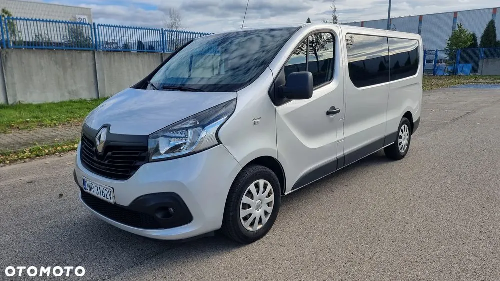 Renault Trafic 2018 photo 2