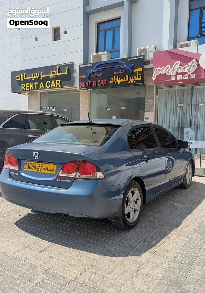 Honda Civic 2010 photo 4
