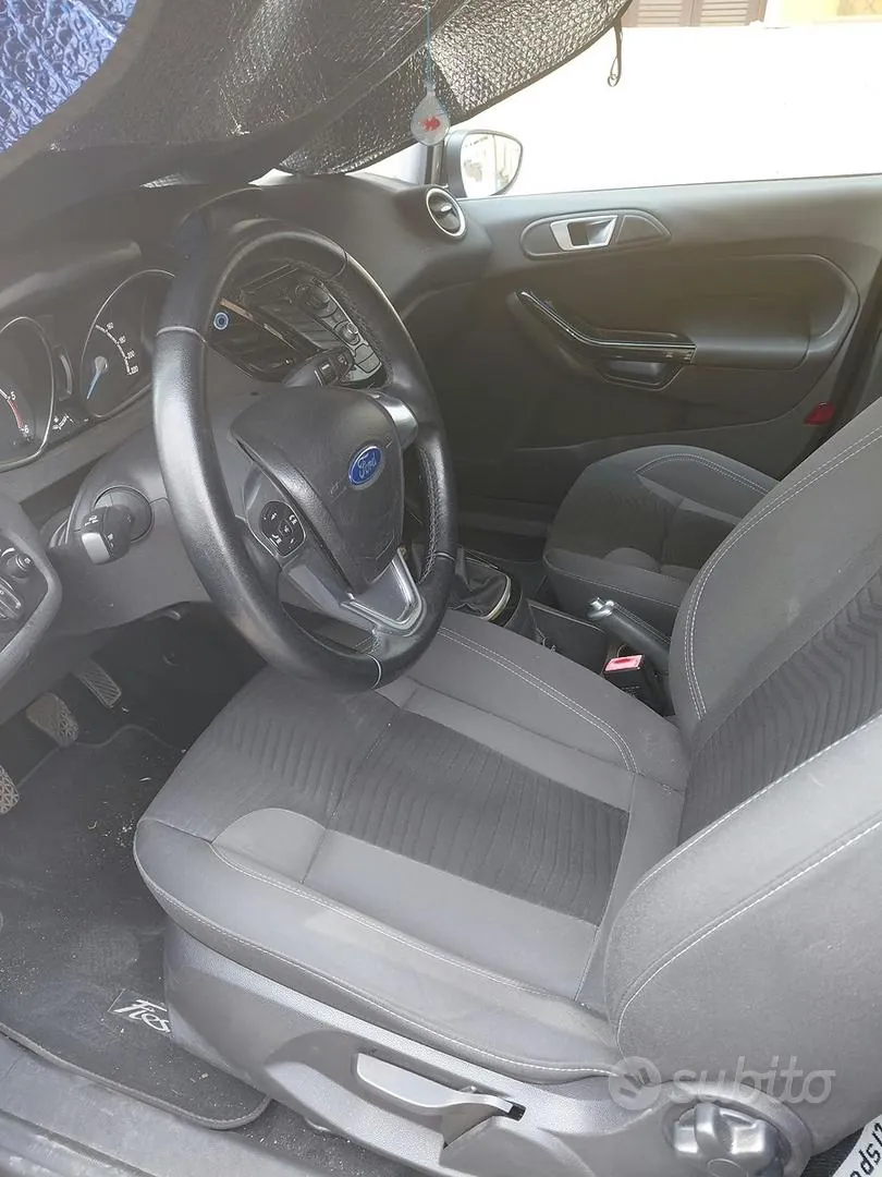 Ford Fiesta 2014 photo 5