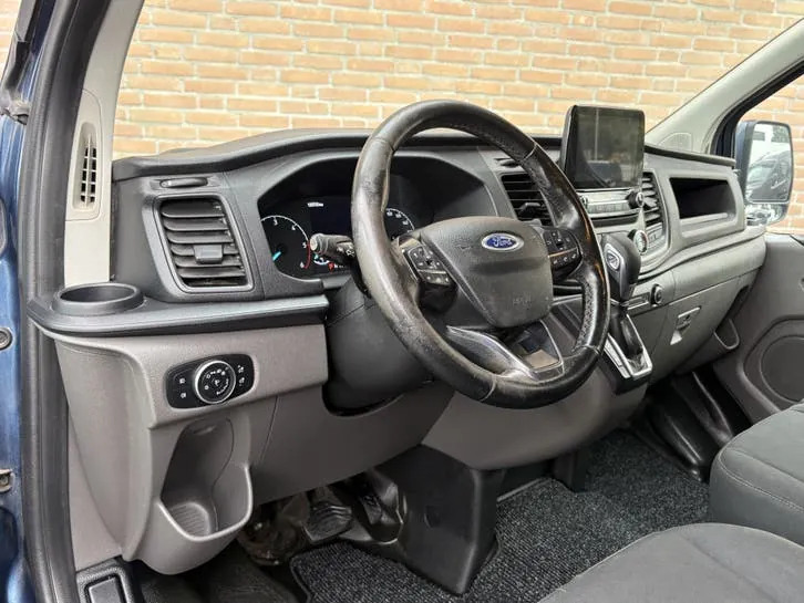 Ford Transit Custom 2020 photo 2