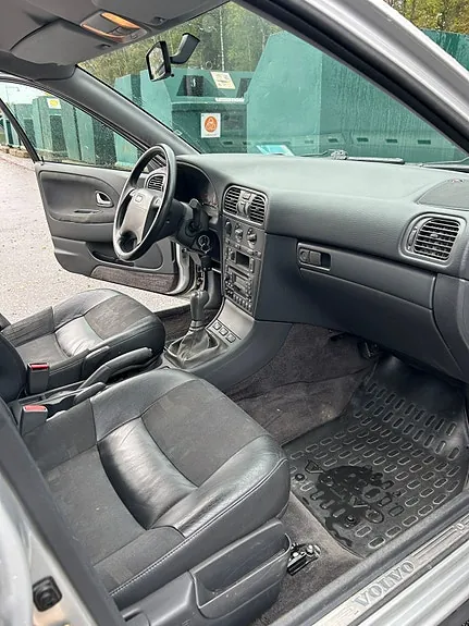 Volvo S40 1999 photo 4
