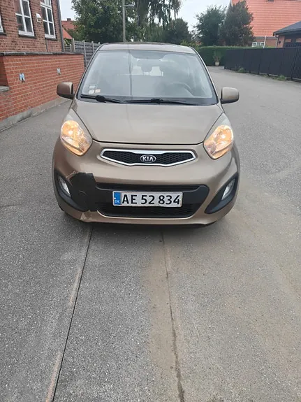 Kia Picanto 2013 photo 3