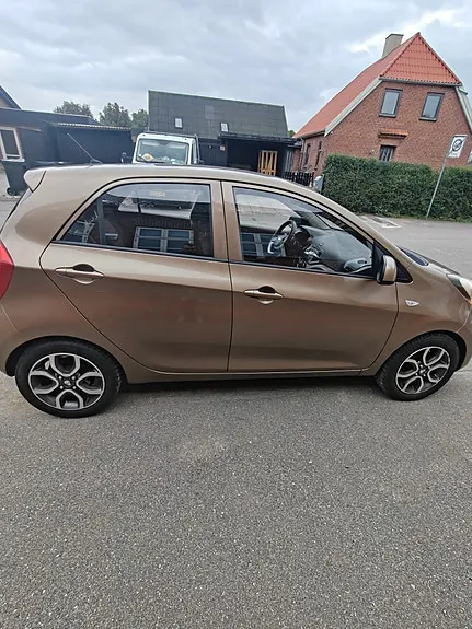 Kia Picanto 2013 photo 4