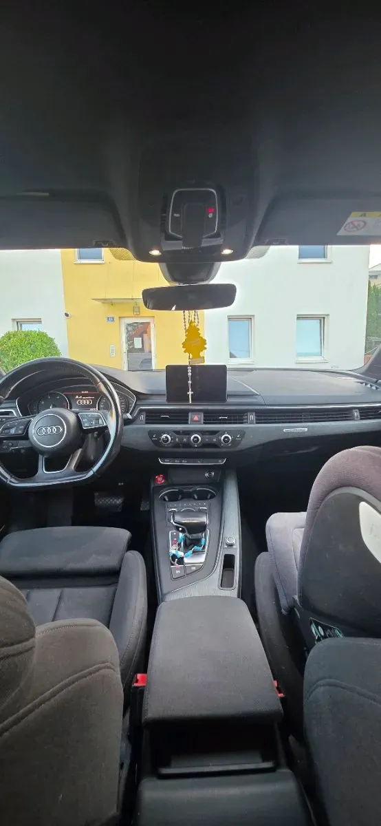 Audi A4 2016 photo 2