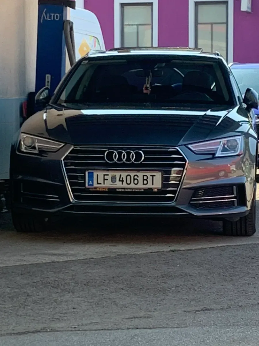Audi A4 2019 photo 3