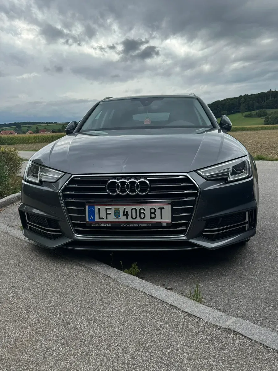 Audi A4 2019 photo 2