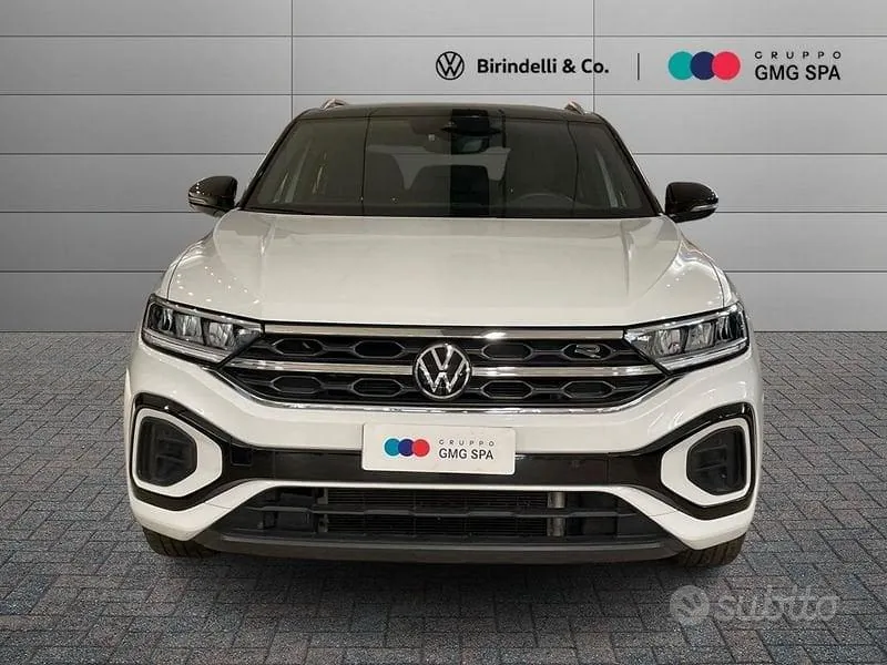 Volkswagen T-Roc 2023 photo 2