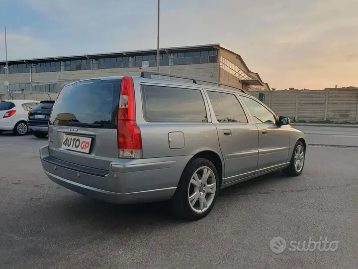 Volvo V70 2007 photo 4