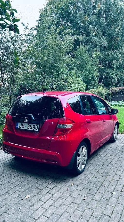Honda Jazz 2012 photo 2