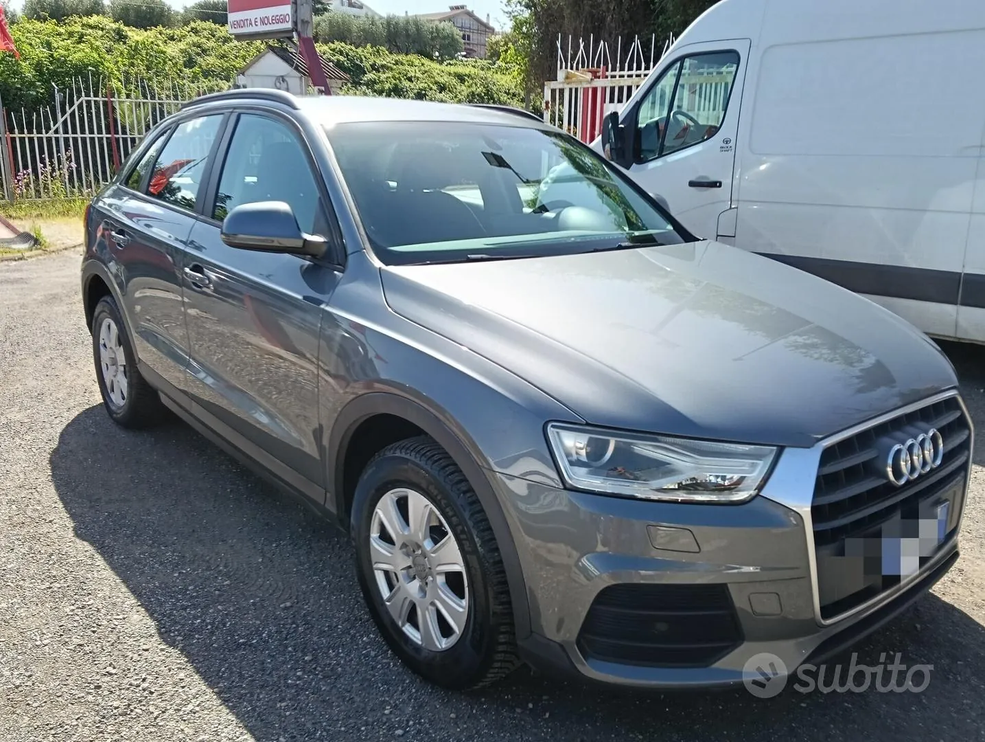 Audi Q3 2018 photo 3