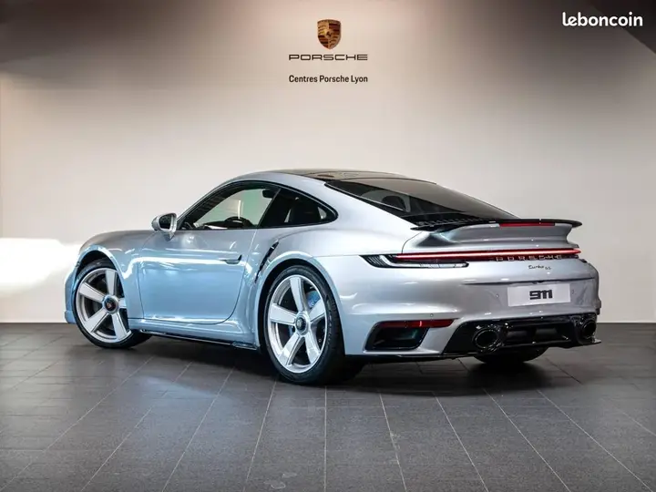 Porsche 911 2026 photo 3