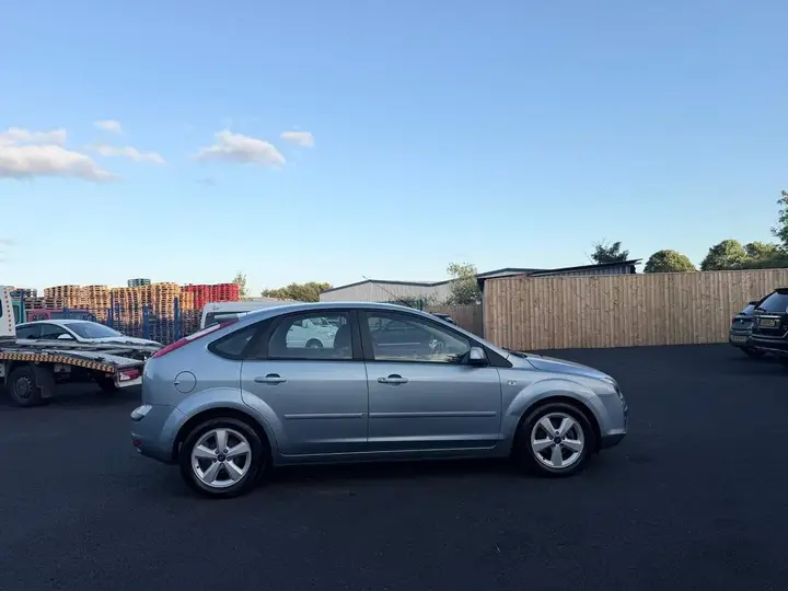 Ford Focus 2007 photo 5