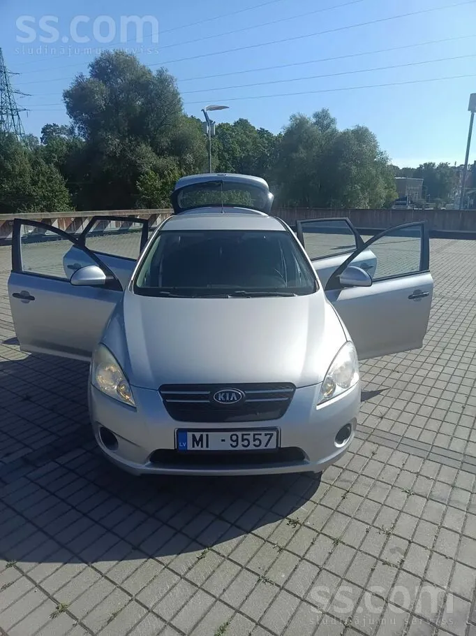Kia Ceed 2008 photo 2
