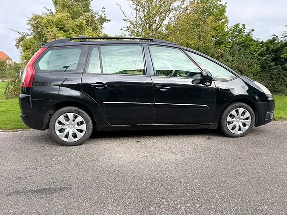 Citroen Grand C4 Picasso 2007 photo 2