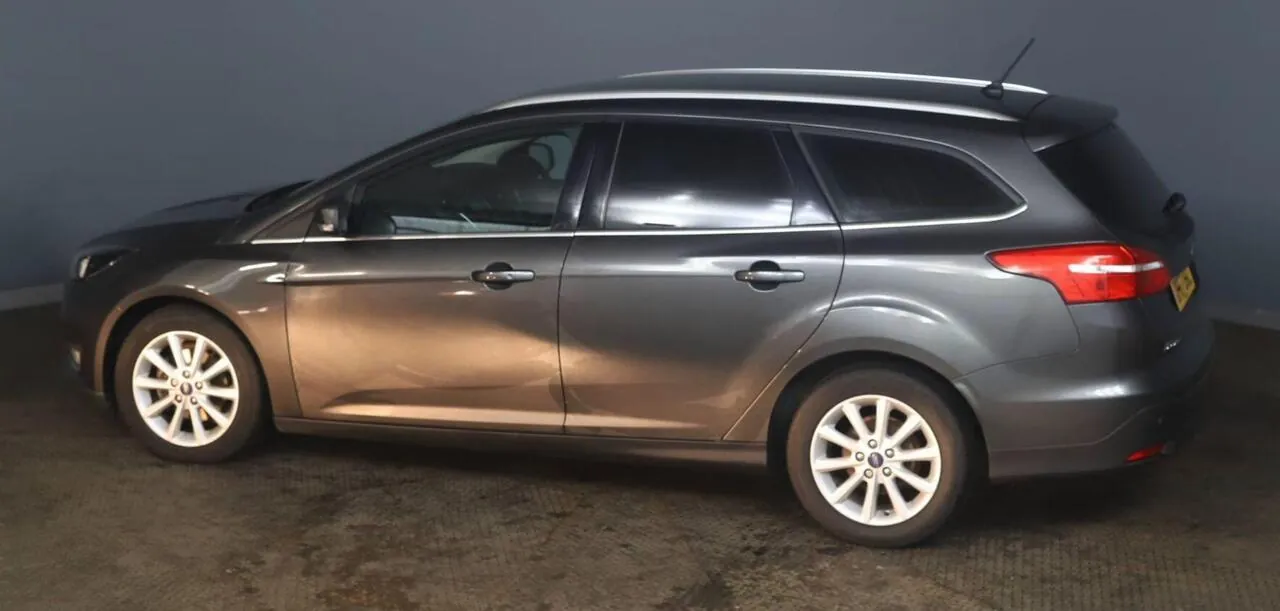 Ford Focus 2018 photo 5