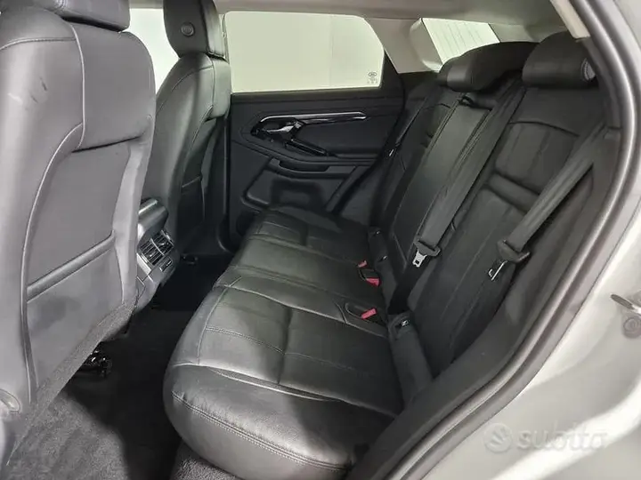 Land Rover Range Rover Evoque 2021 photo 5