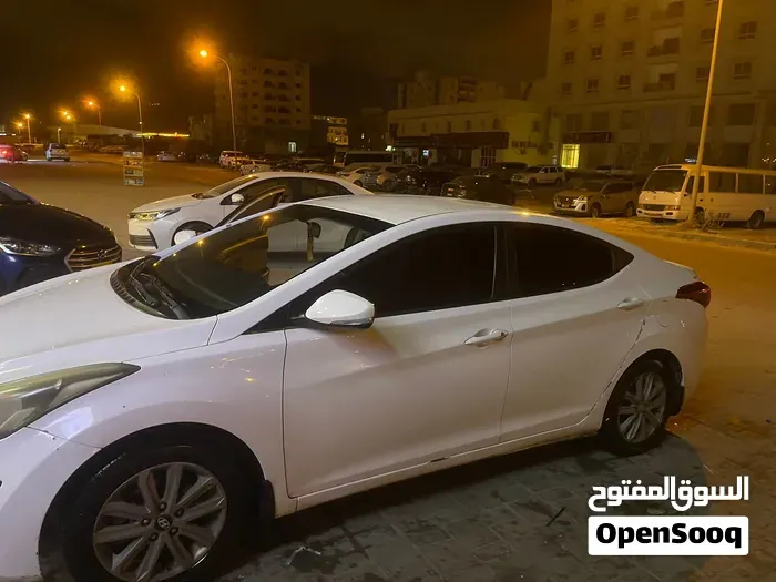 Hyundai Elantra 2016 photo 3