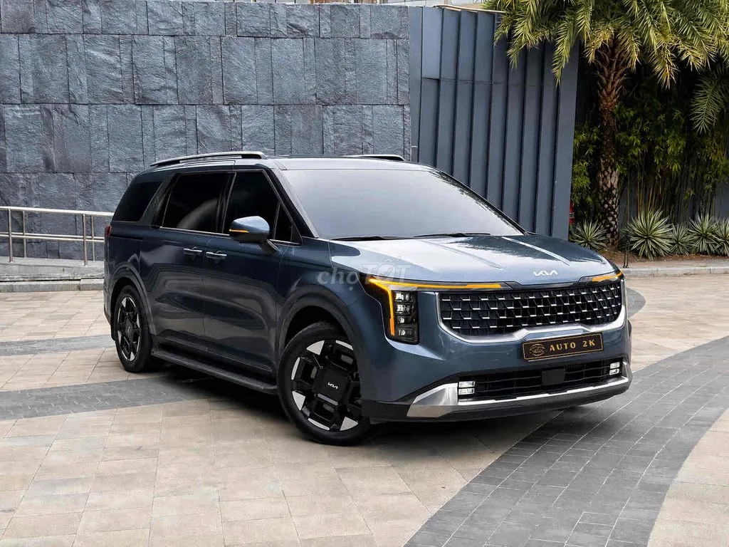Kia Carnival 2024 photo 2