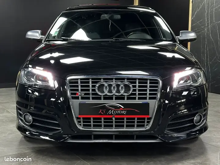 Audi S3 2011 photo 2