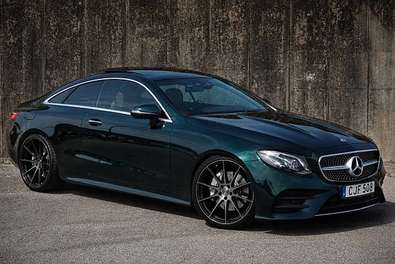 Mercedes-Benz E400