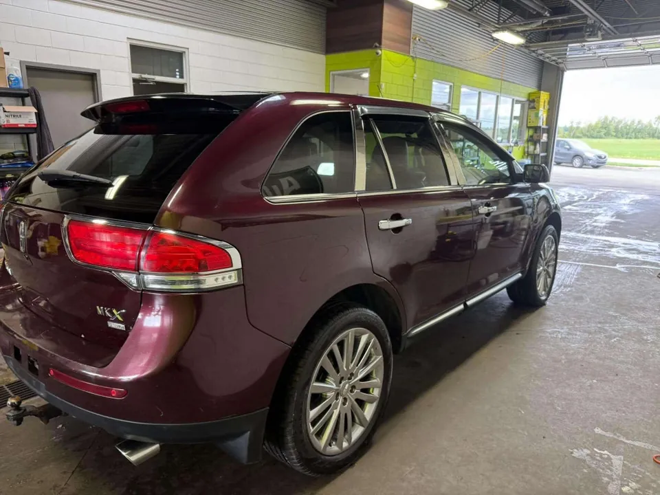 Lincoln Mkx 2011 photo 4