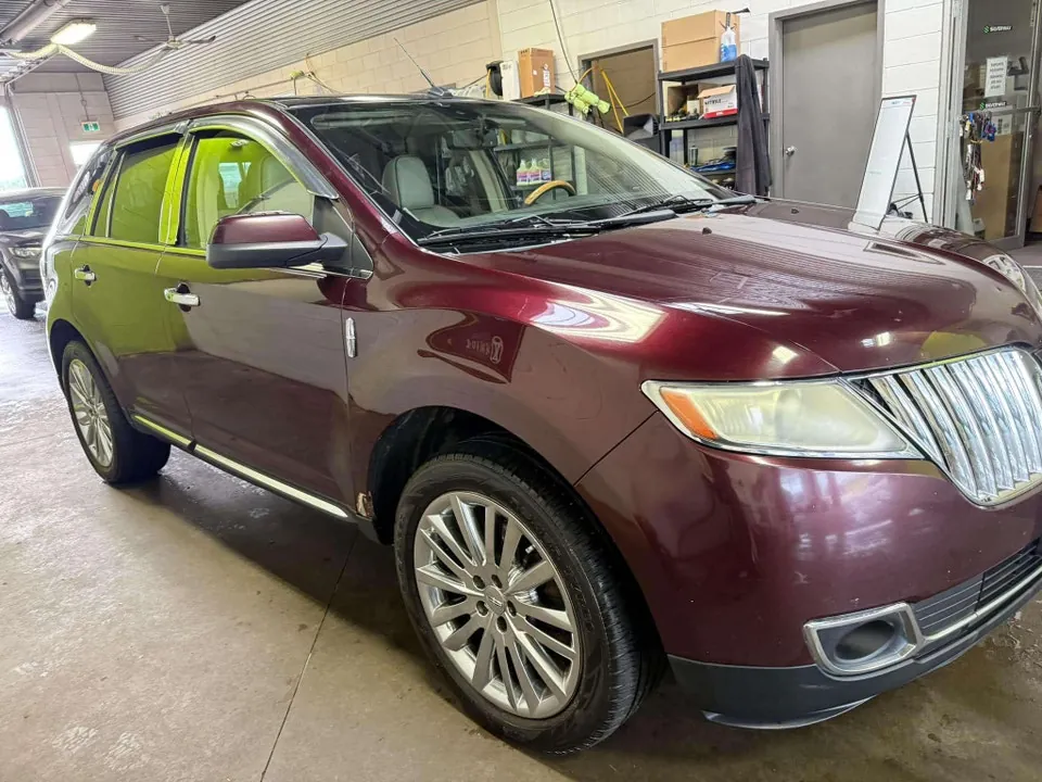 Lincoln Mkx 2011 photo 3