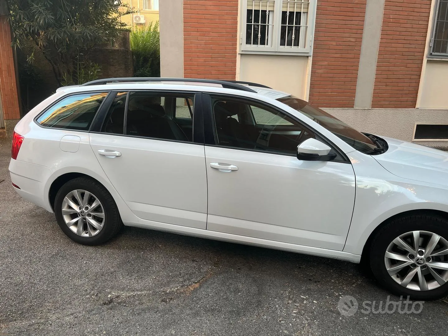 Skoda Octavia 2018 photo 4