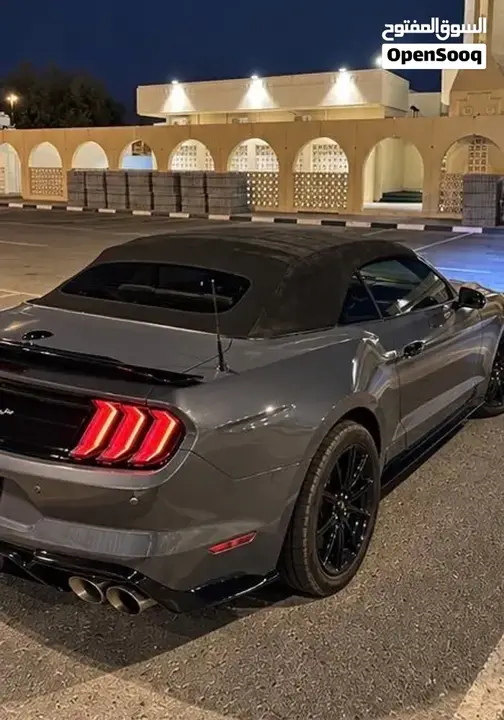 Ford Mustang 2018 photo 2