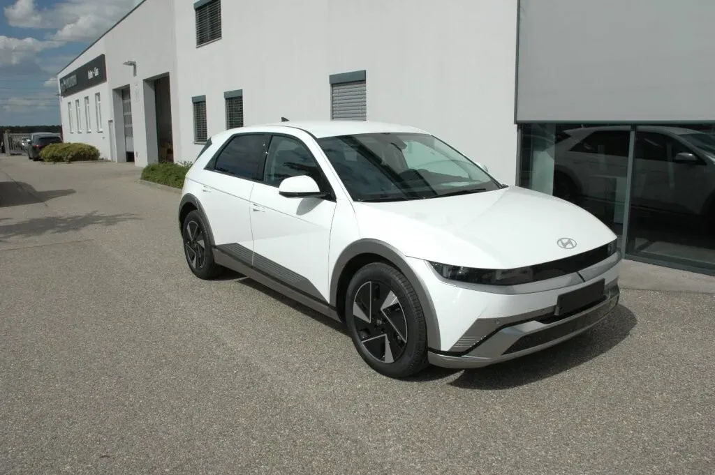 Hyundai Ioniq 5 2024 photo 3