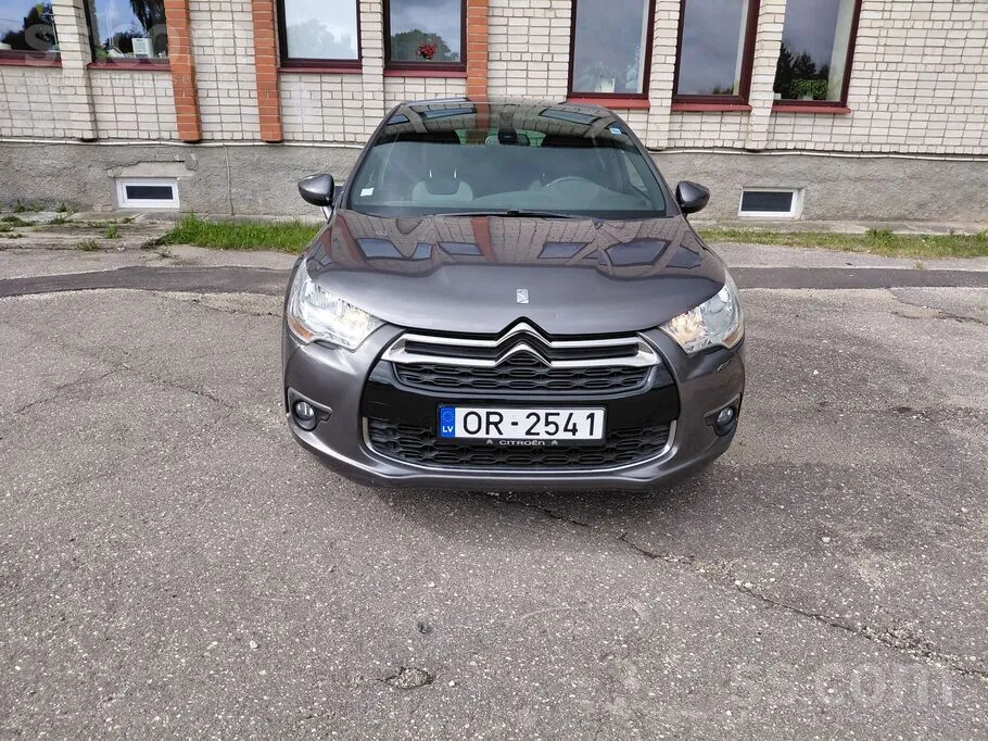 Citroen Ds 4 2015 photo 2