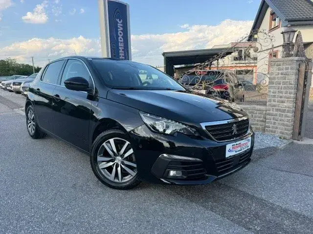 Peugeot 308 2018 photo 2