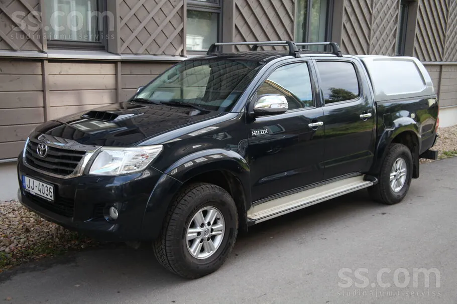 Toyota Hilux 2013 photo 4