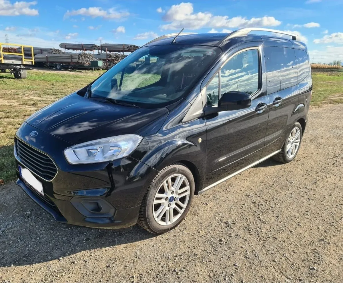 Ford Tourneo Courier 2018 photo 2