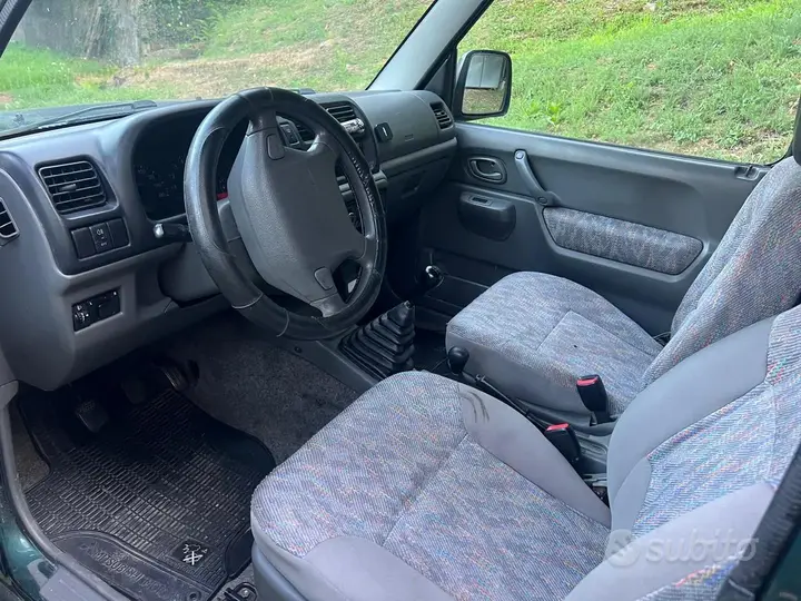 Suzuki Jimny 1999 photo 5