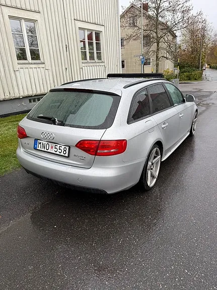 Audi A4 2009 photo 3