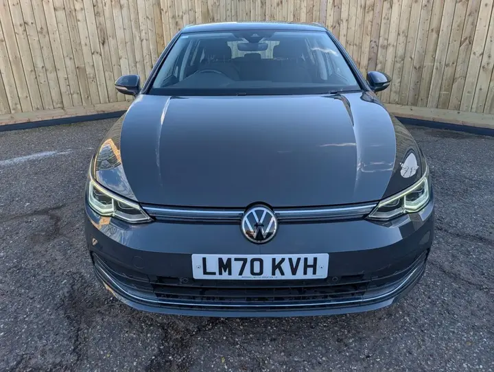 Volkswagen Golf 2020 photo 2