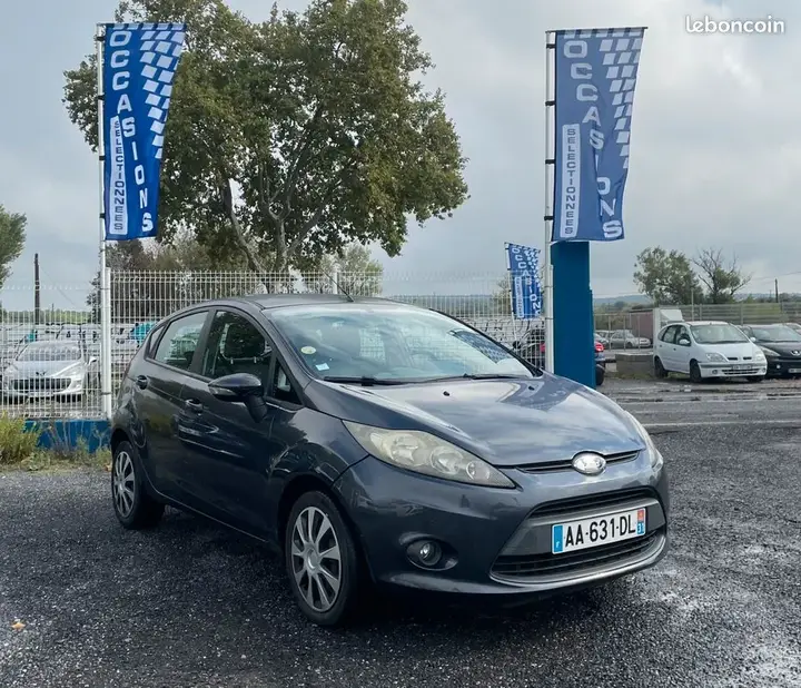 Ford Fiesta 2009 photo 2