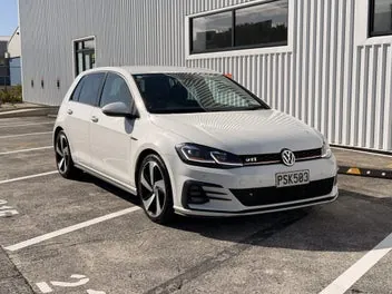 Volkswagen Golf 2017 photo 2