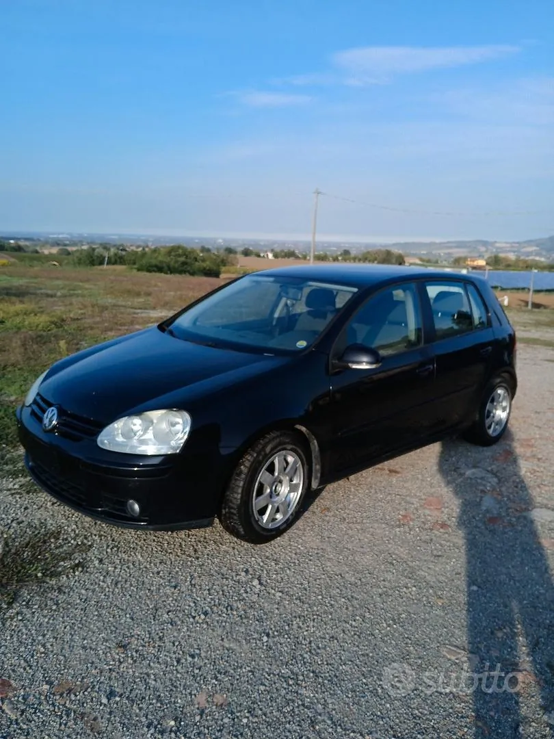 Volkswagen Golf 2005 photo 3