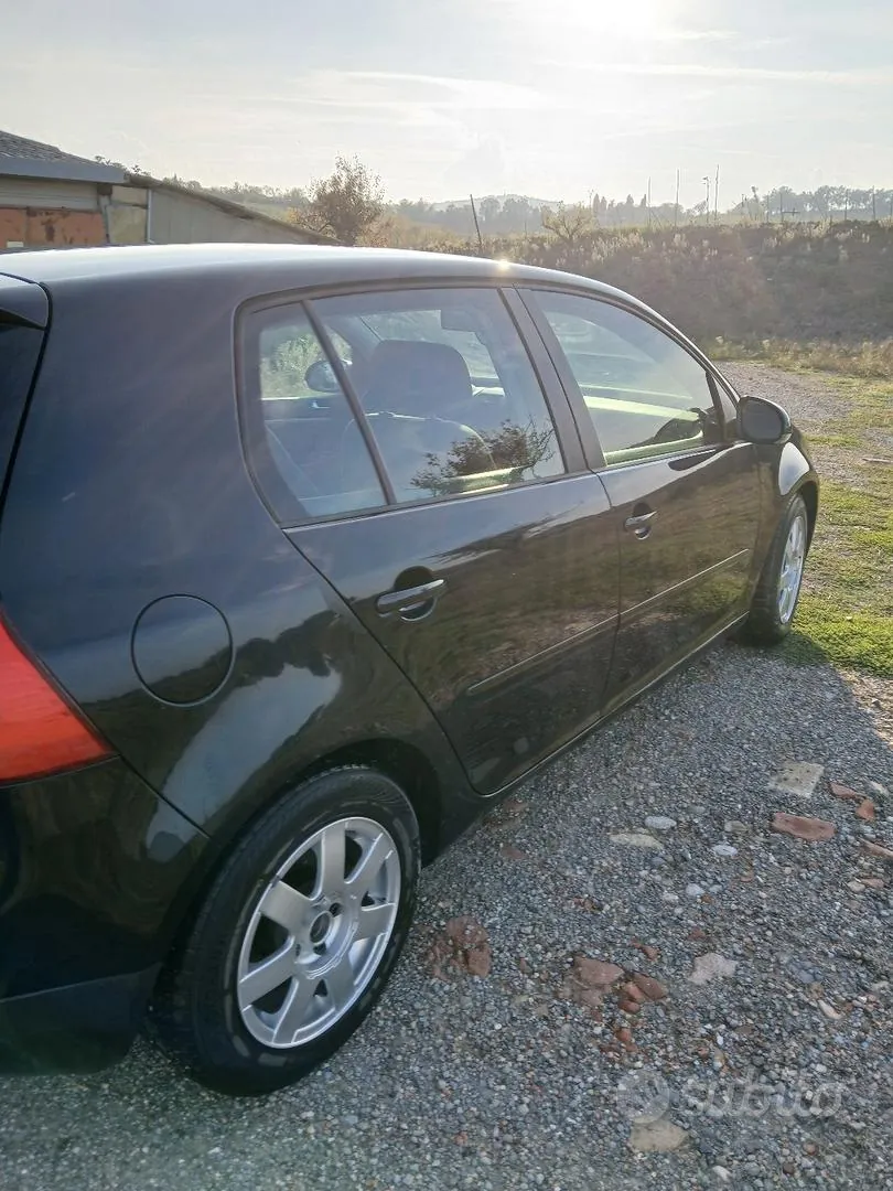 Volkswagen Golf 2005 photo 5
