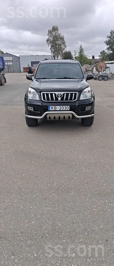 Toyota Land Cruiser