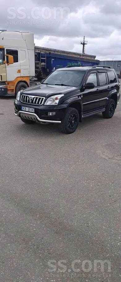 Toyota Land Cruiser