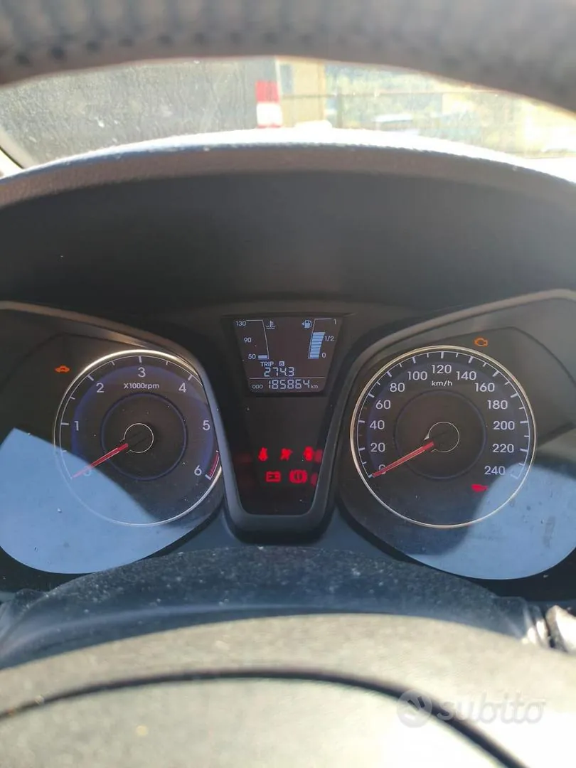Hyundai Ix20 2014 photo 4