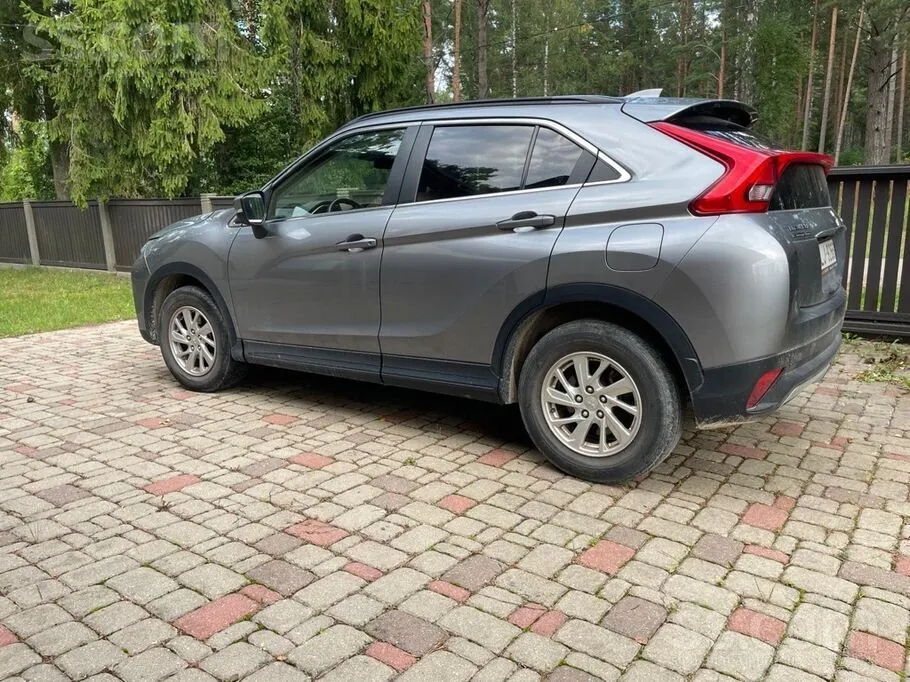 Mitsubishi Eclipse 2018 photo 2