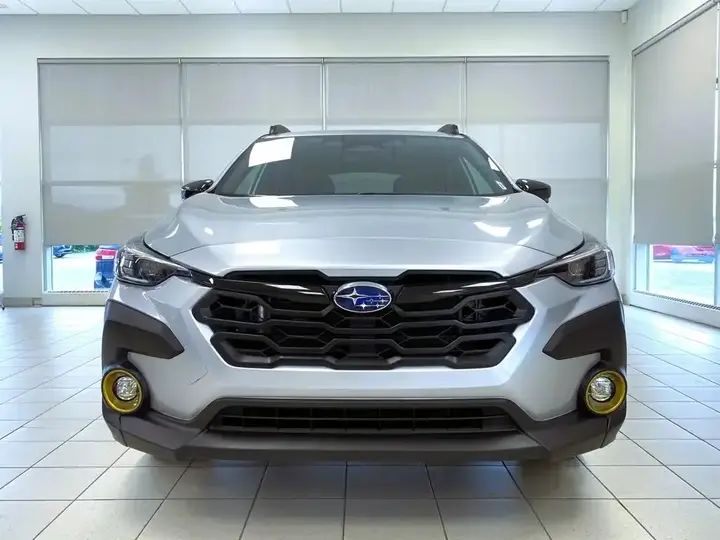 Subaru Crosstrek 2024 photo 2