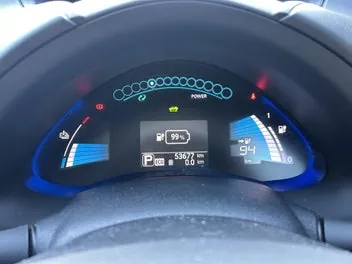 Nissan Leaf 2013 photo 3