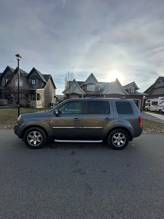 Honda Pilot 2011 photo 2