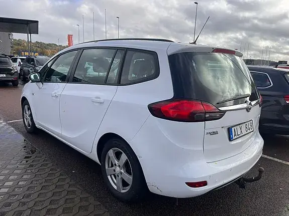 Opel Zafira Tourer 2014 photo 3