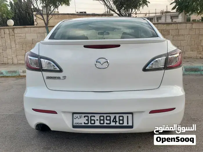 Mazda 3 2014 photo 4