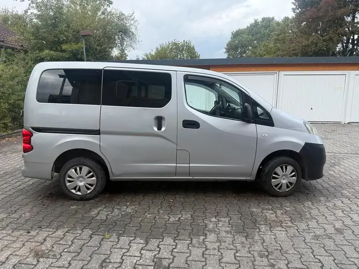 Nissan Nv200